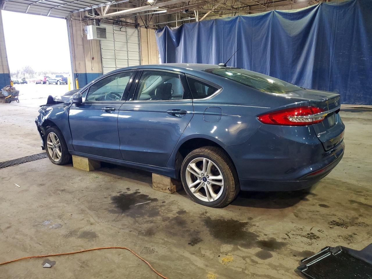 2018 Ford Fusion Se - Фото 2