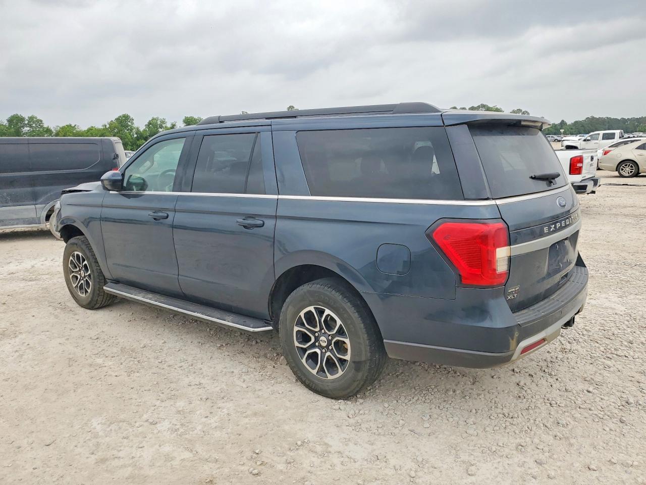 2023 Ford Expedition Max Xlt - Image 2