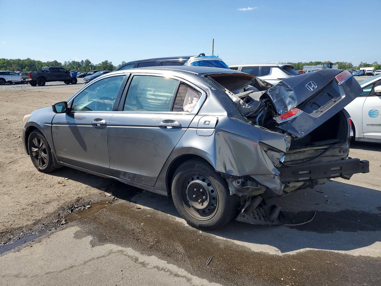 2011 Honda Accord Lxp - Фото 2