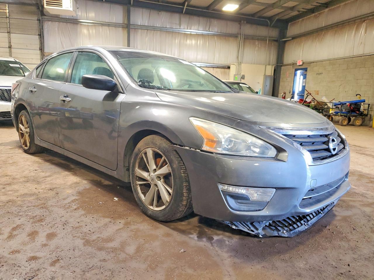 2015 Nissan Altima 2.5 S - Фото 4