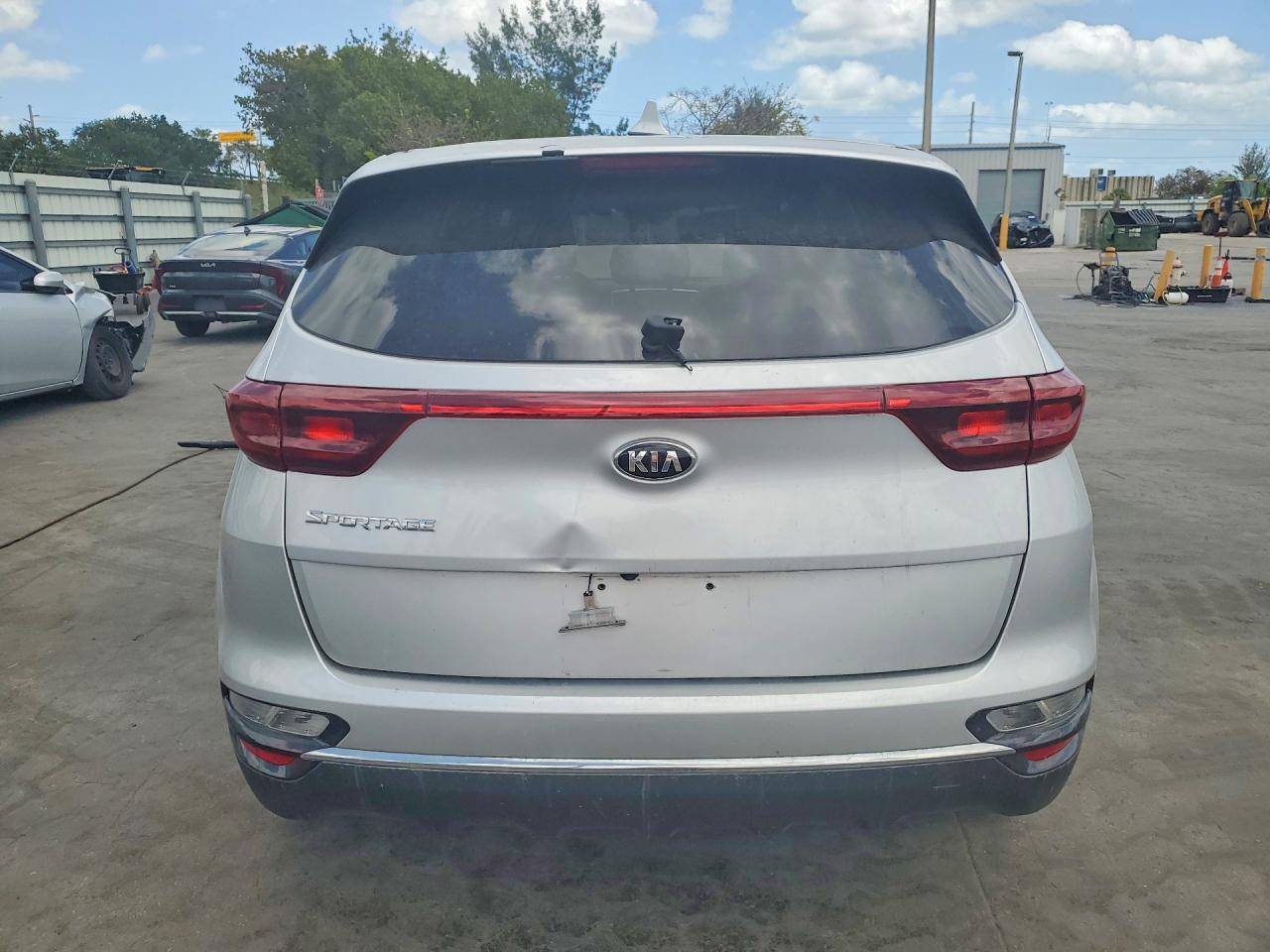 2020 Kia Sportage Lx - Фото 6