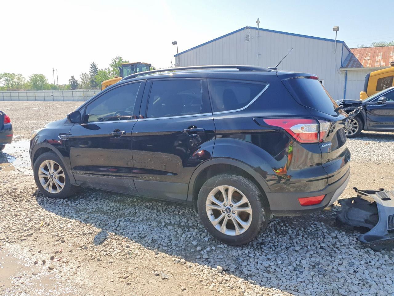 2017 Ford Escape Se - Image 2