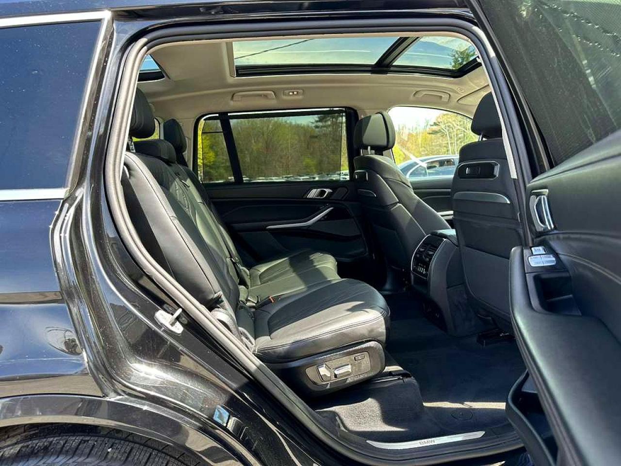 2025 BMW X7 xDrive40I - Фото 7