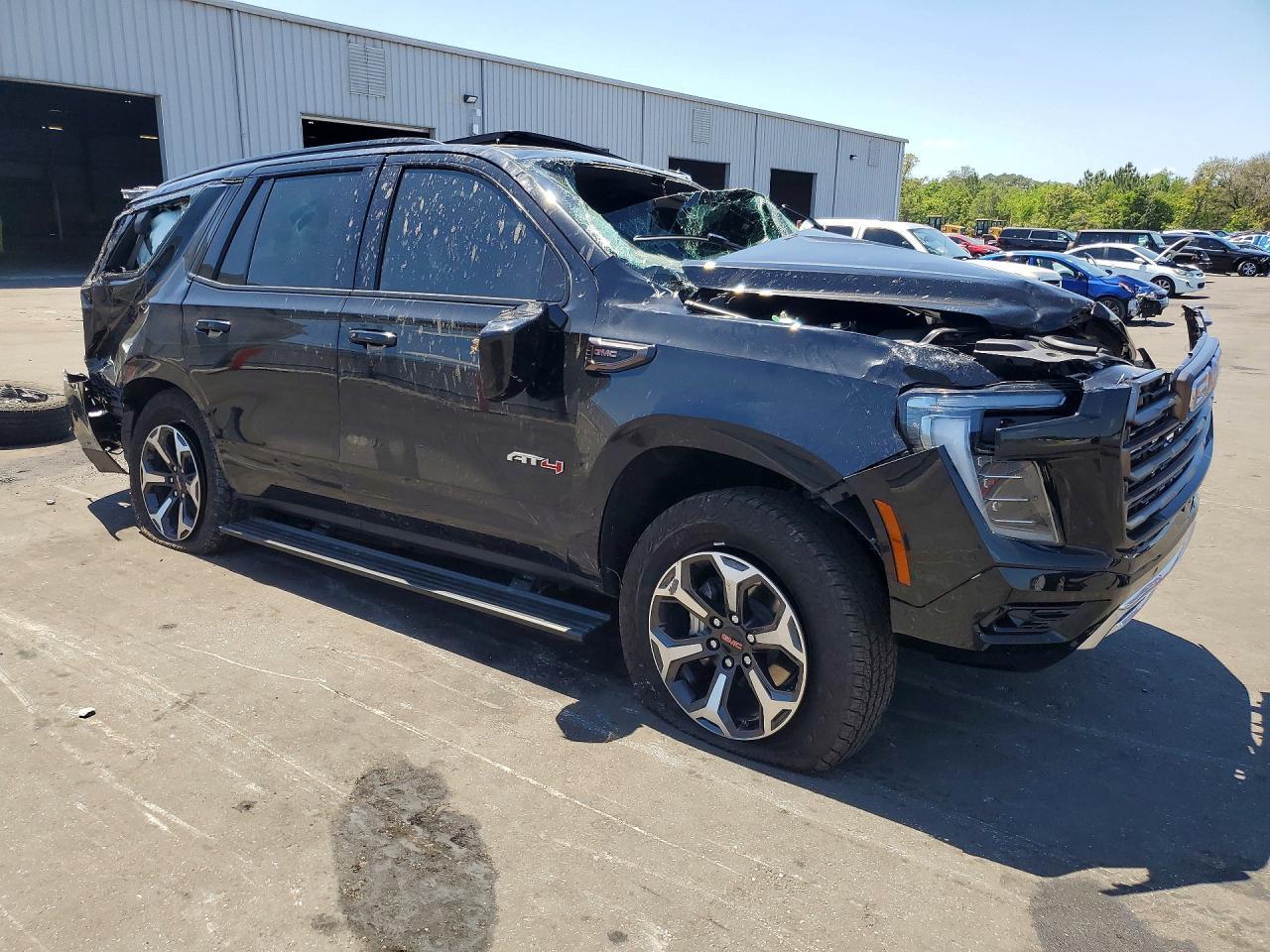 2026 GMC Yukon At4 Ultimate - Фото 4