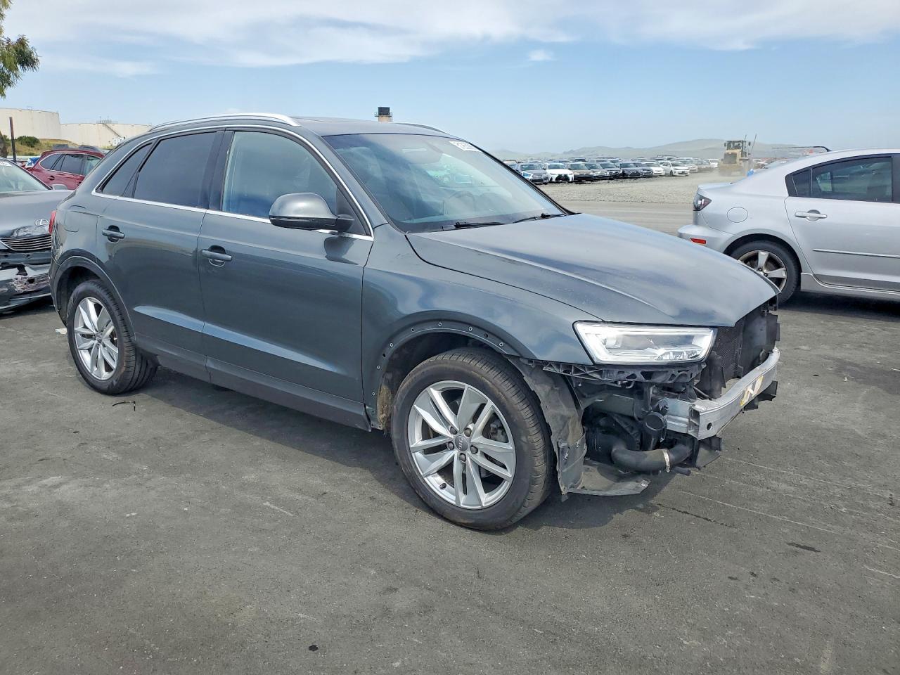 2018 Audi Q3 Premium Plus - Image 4