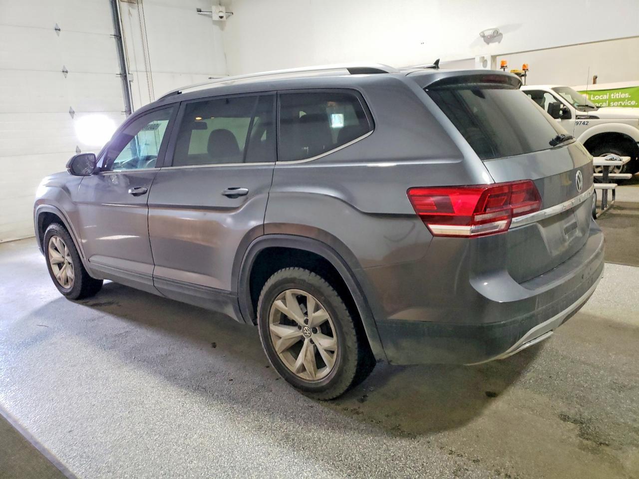 2018 Volkswagen Atlas - Image 2