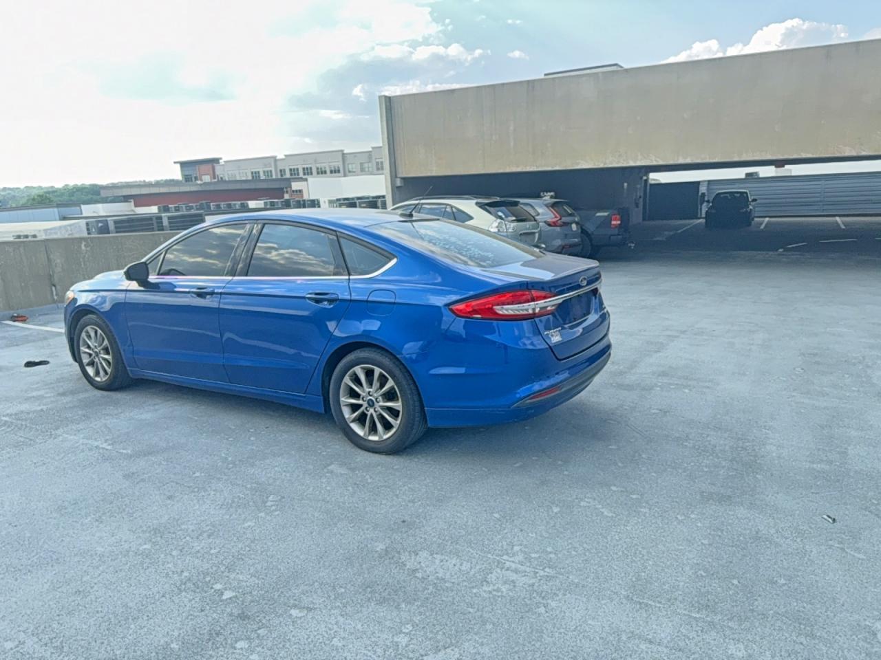 2017 Ford Fusion Se - Фото 3