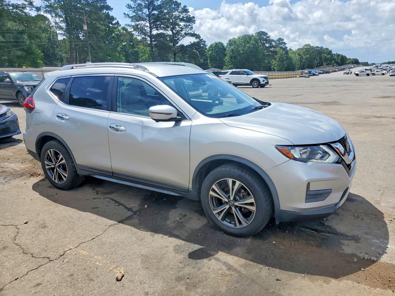 2019 Nissan Rogue Sv - Фото 4