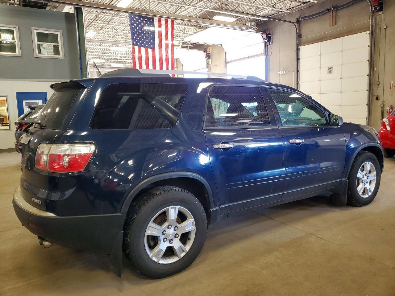 2011 GMC Acadia Sle - Image 3