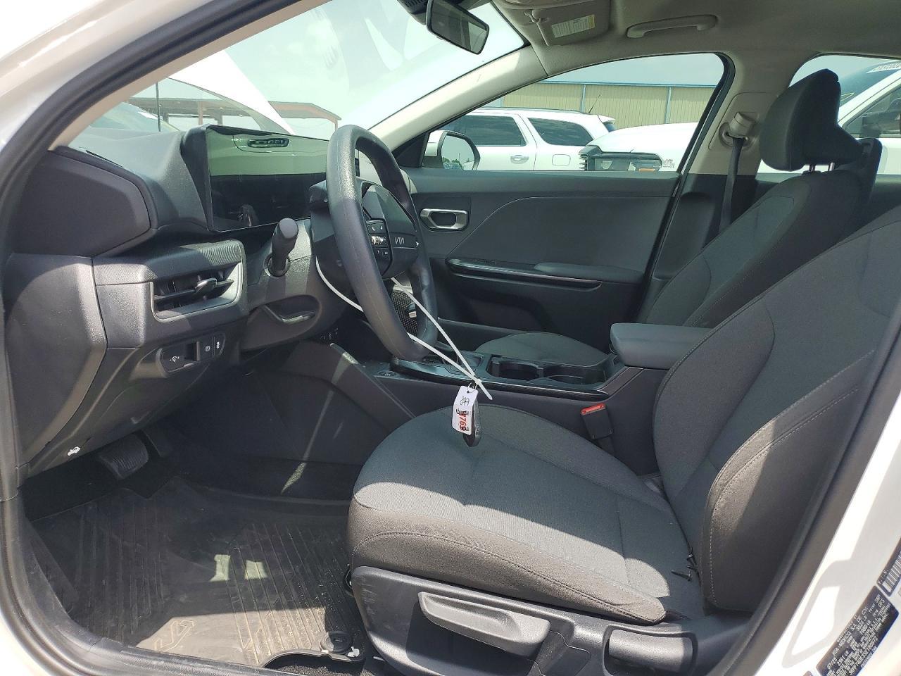 2025 Kia K4 Lx - Фото 7