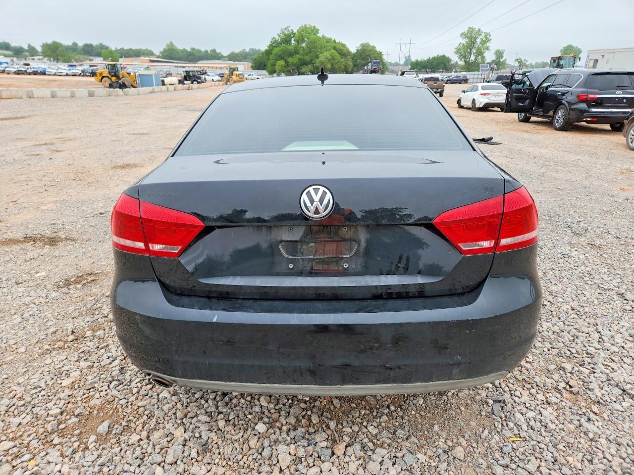 2013 Volkswagen Passat Se - Image 6