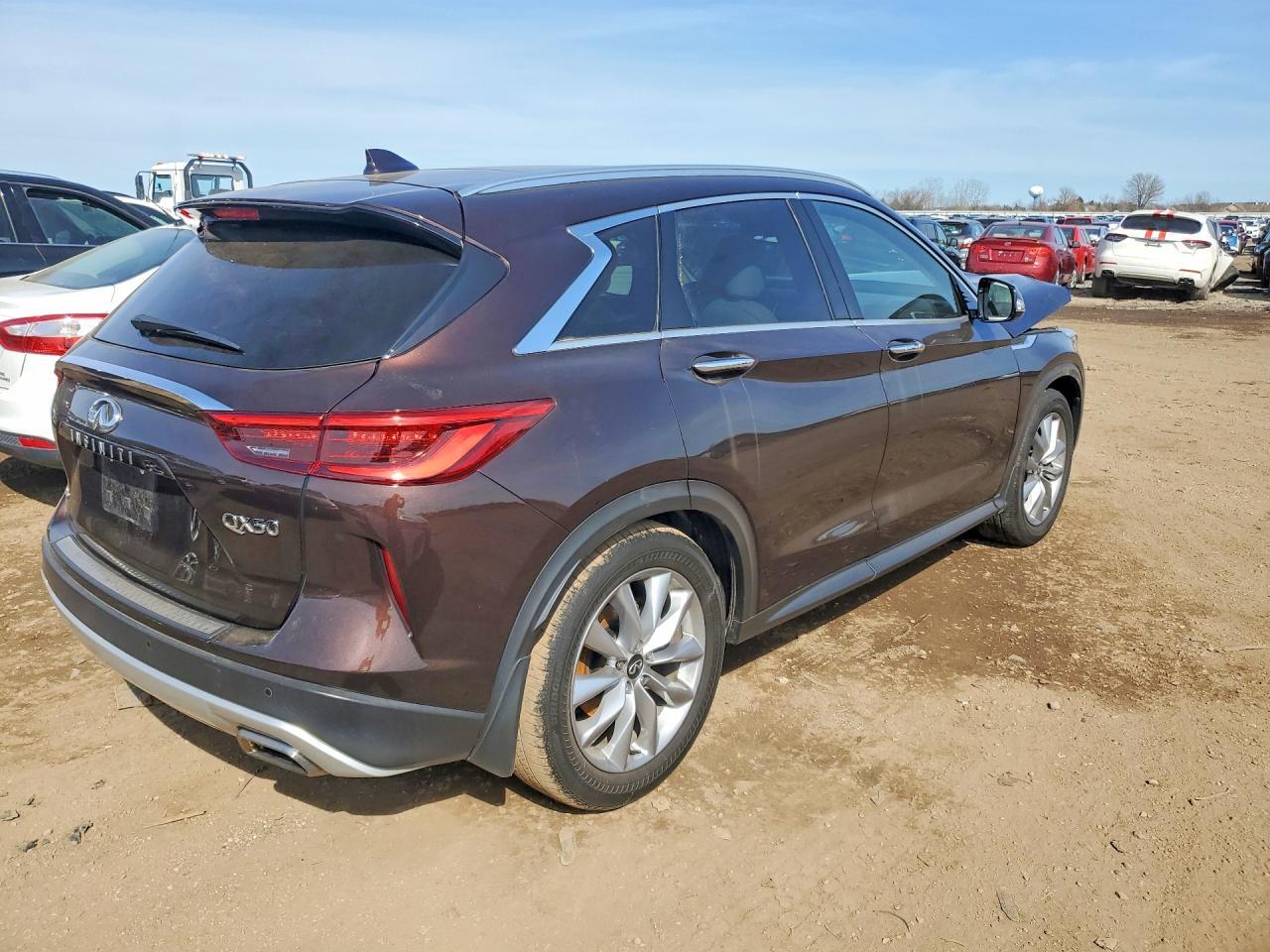 2021 Infiniti Qx50 Essential - Фото 3