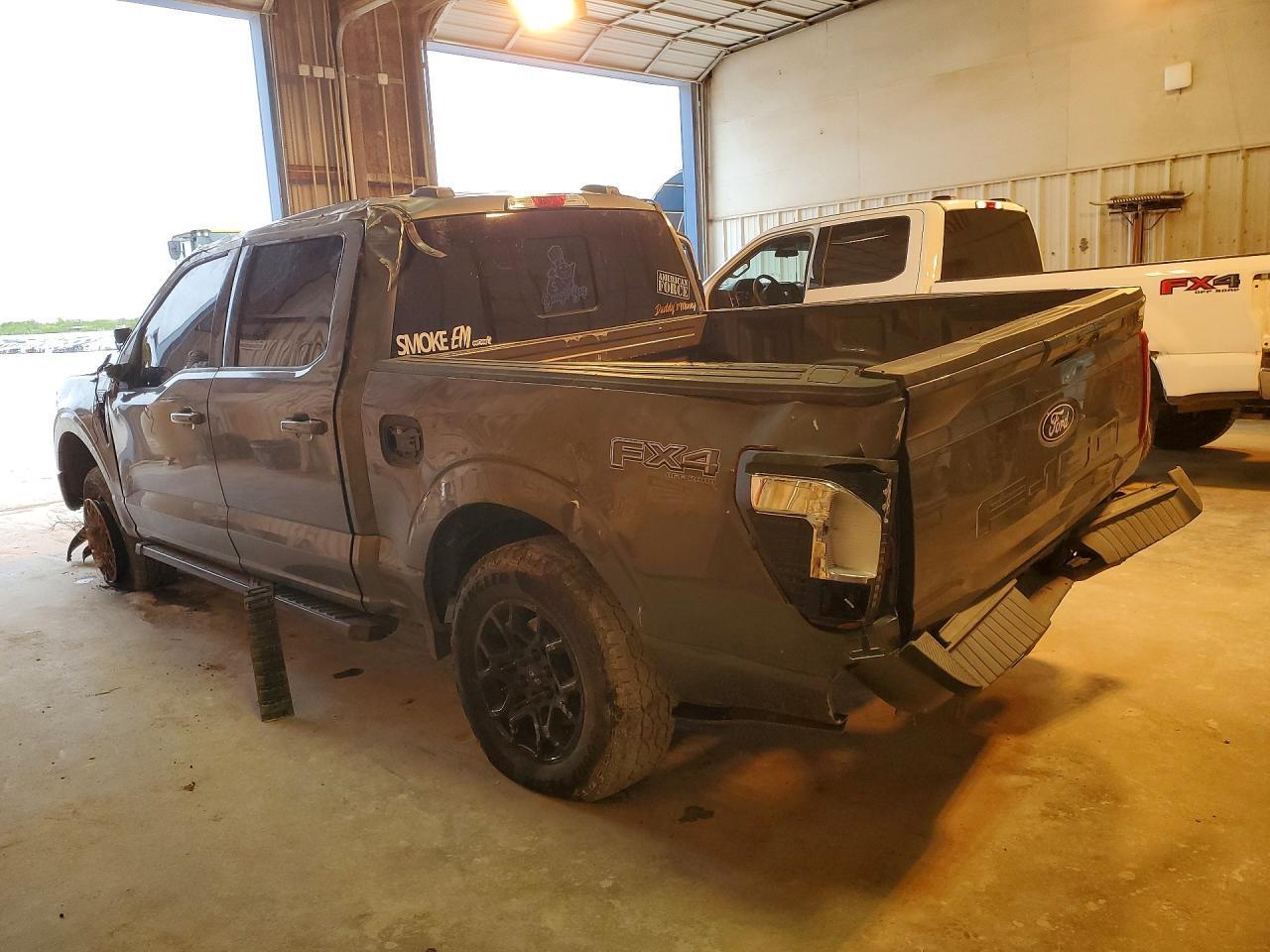 2025 Ford F150 Xlt - Фото 2
