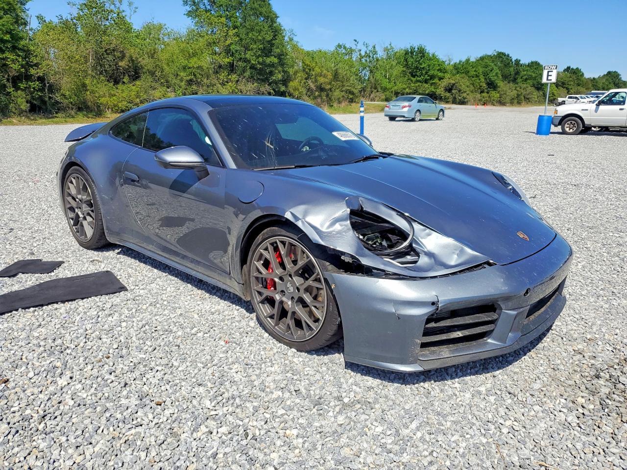 2025 Porsche 911 Carrera S - Image 4