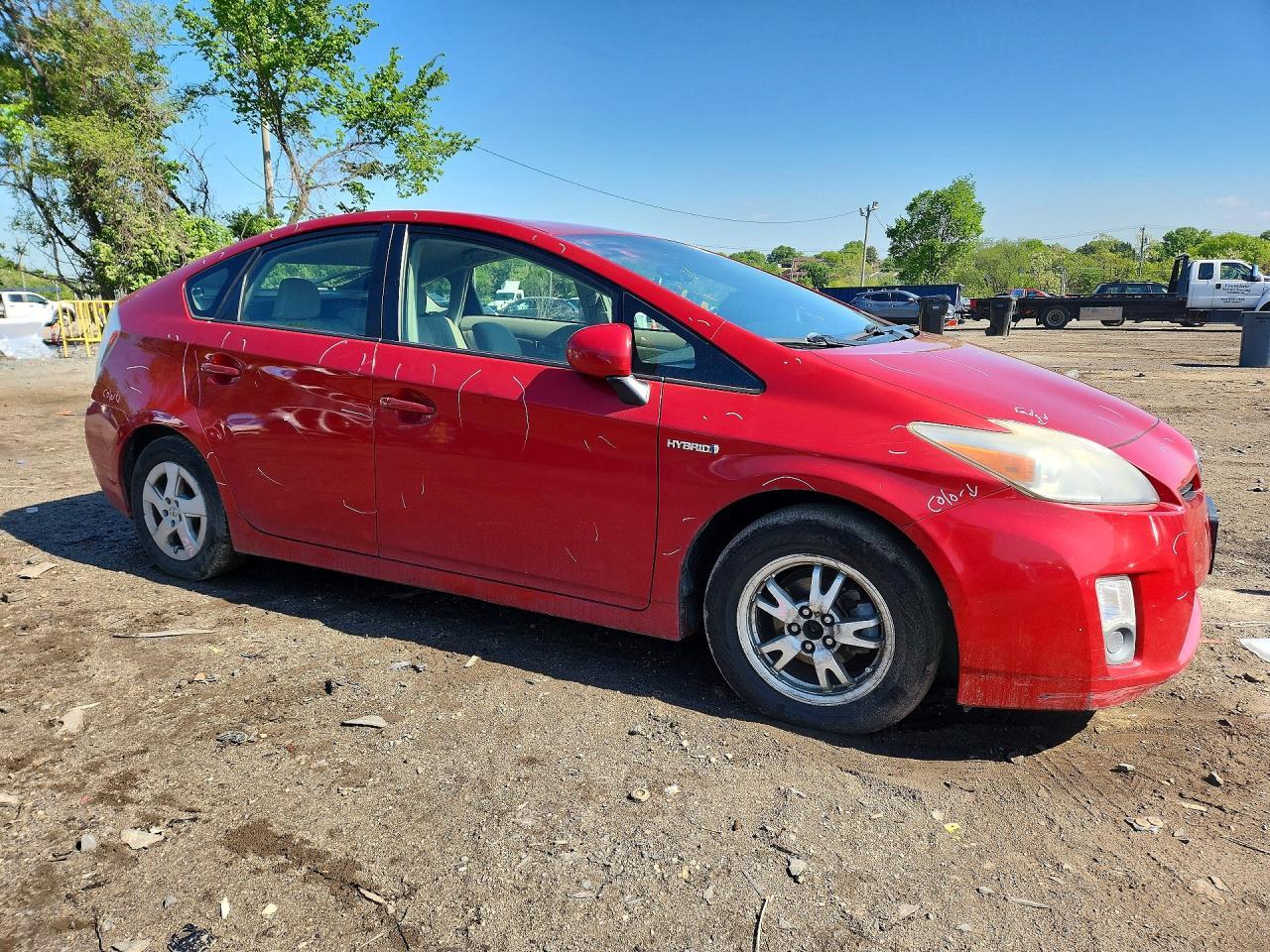 2011 Toyota Prius Two - Image 4