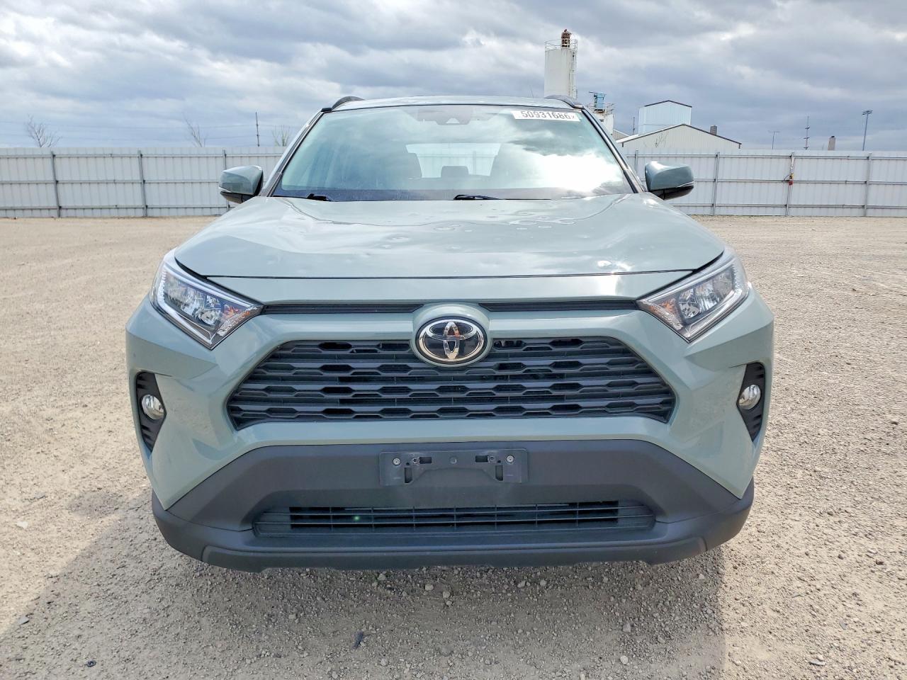 2020 Toyota Rav4 Xle Premium - Image 5