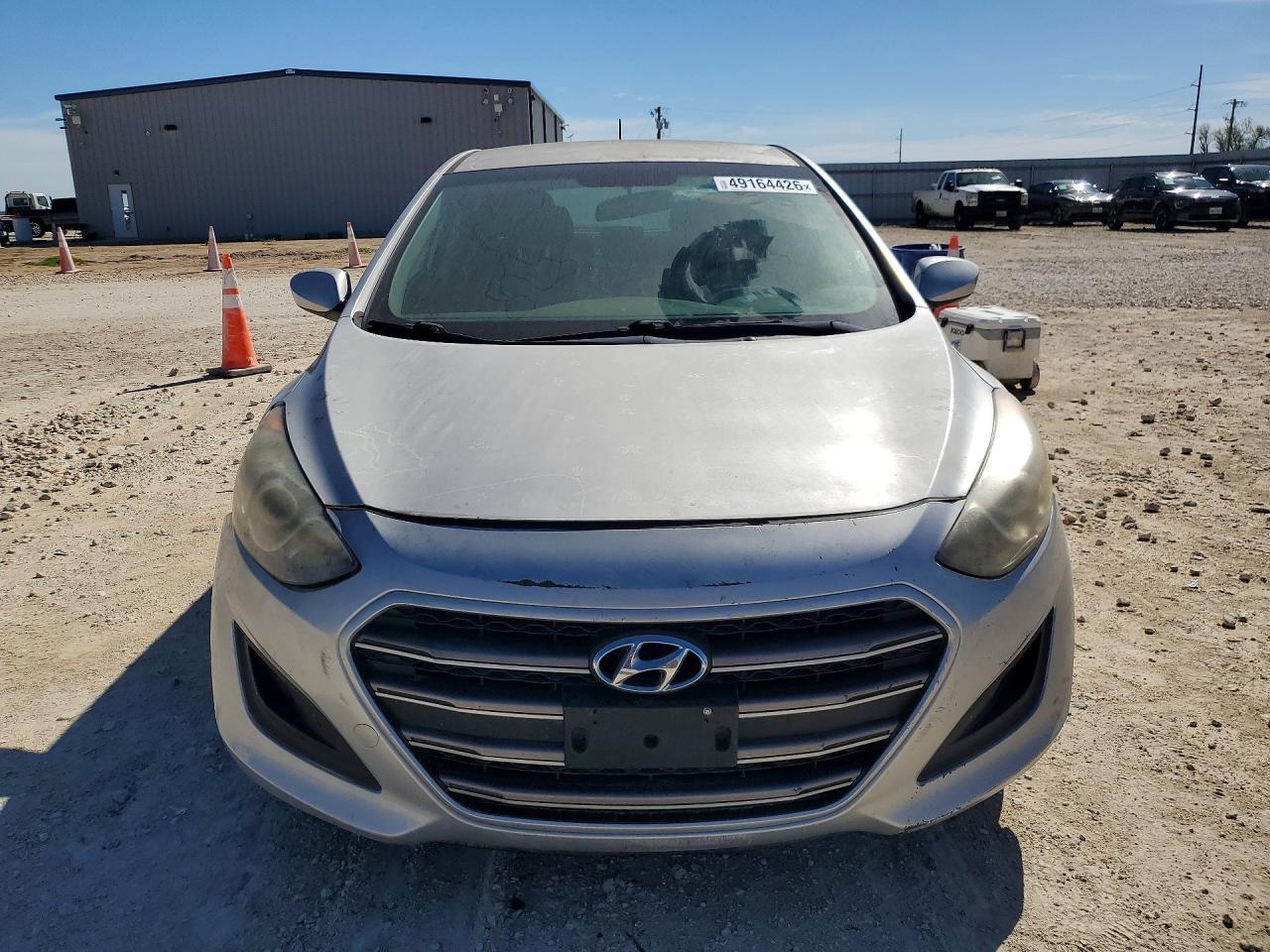 2016 Hyundai Elantra Gt Base - Image 5