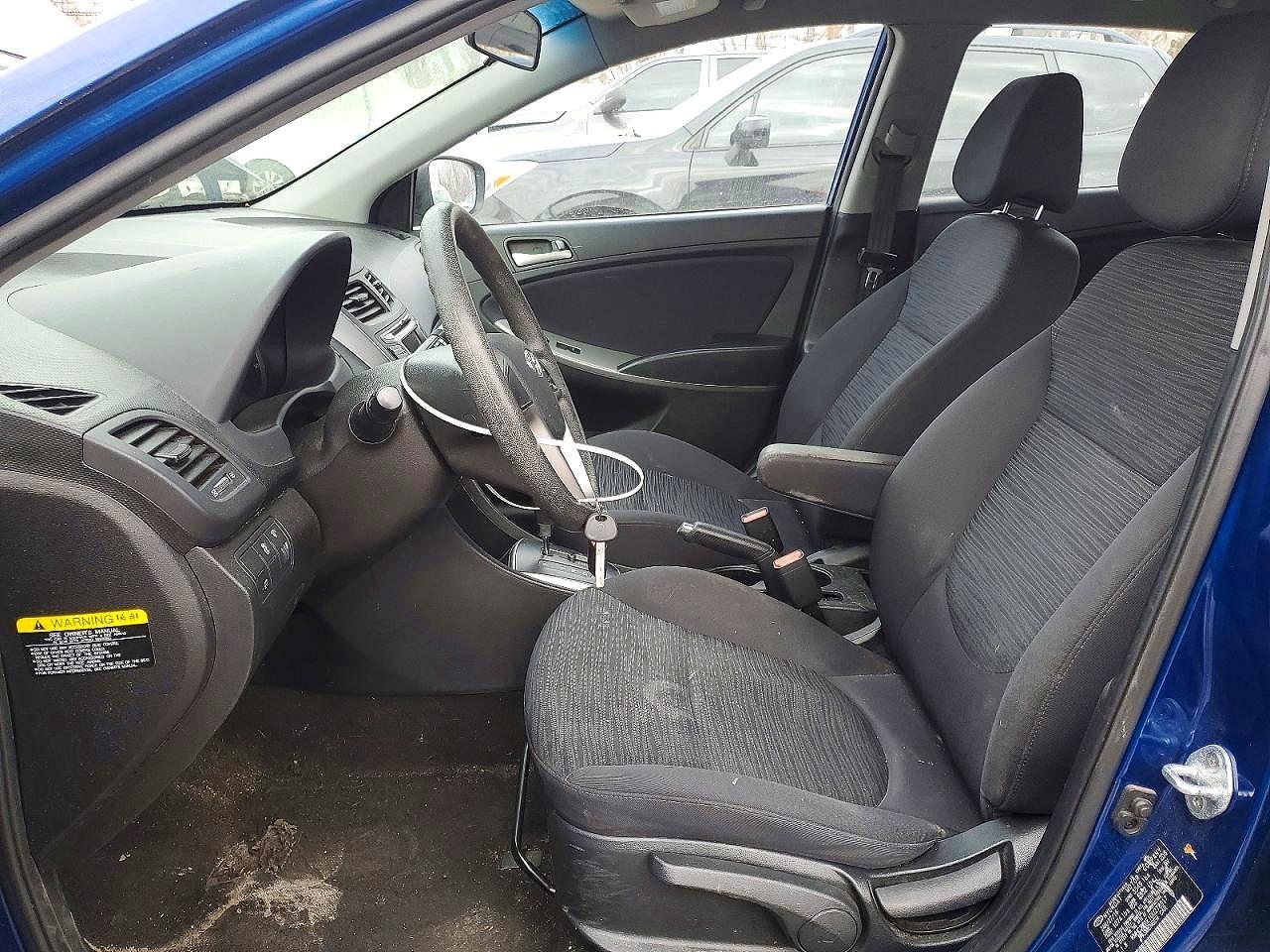 2016 Hyundai Accent Se - Фото 7