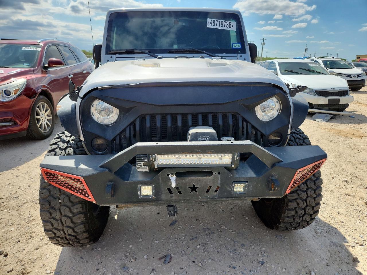 2017 Jeep Wrangler Unlimited Rubicon - Image 5
