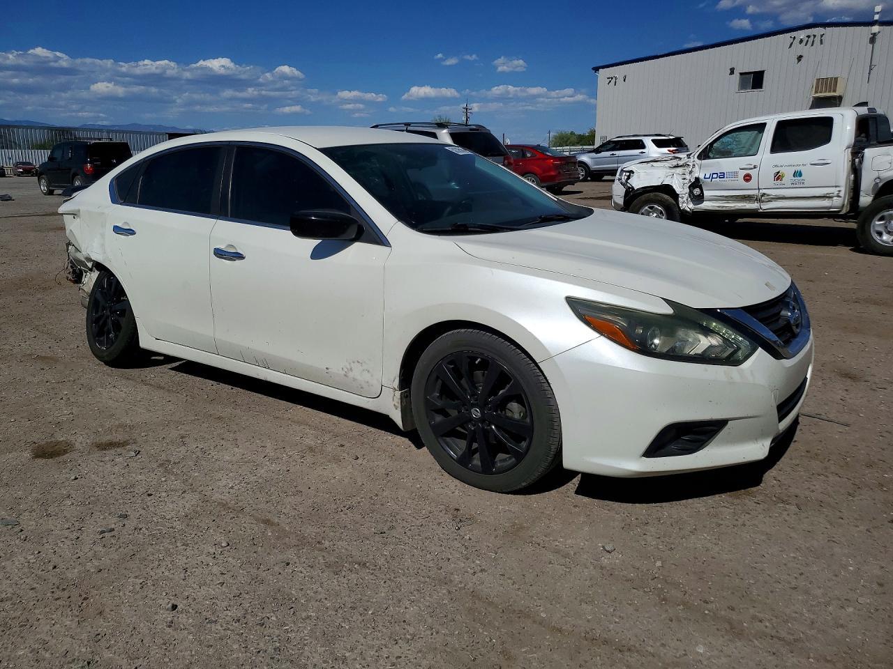 2017 Nissan Altima 2.5 Sr - Фото 4