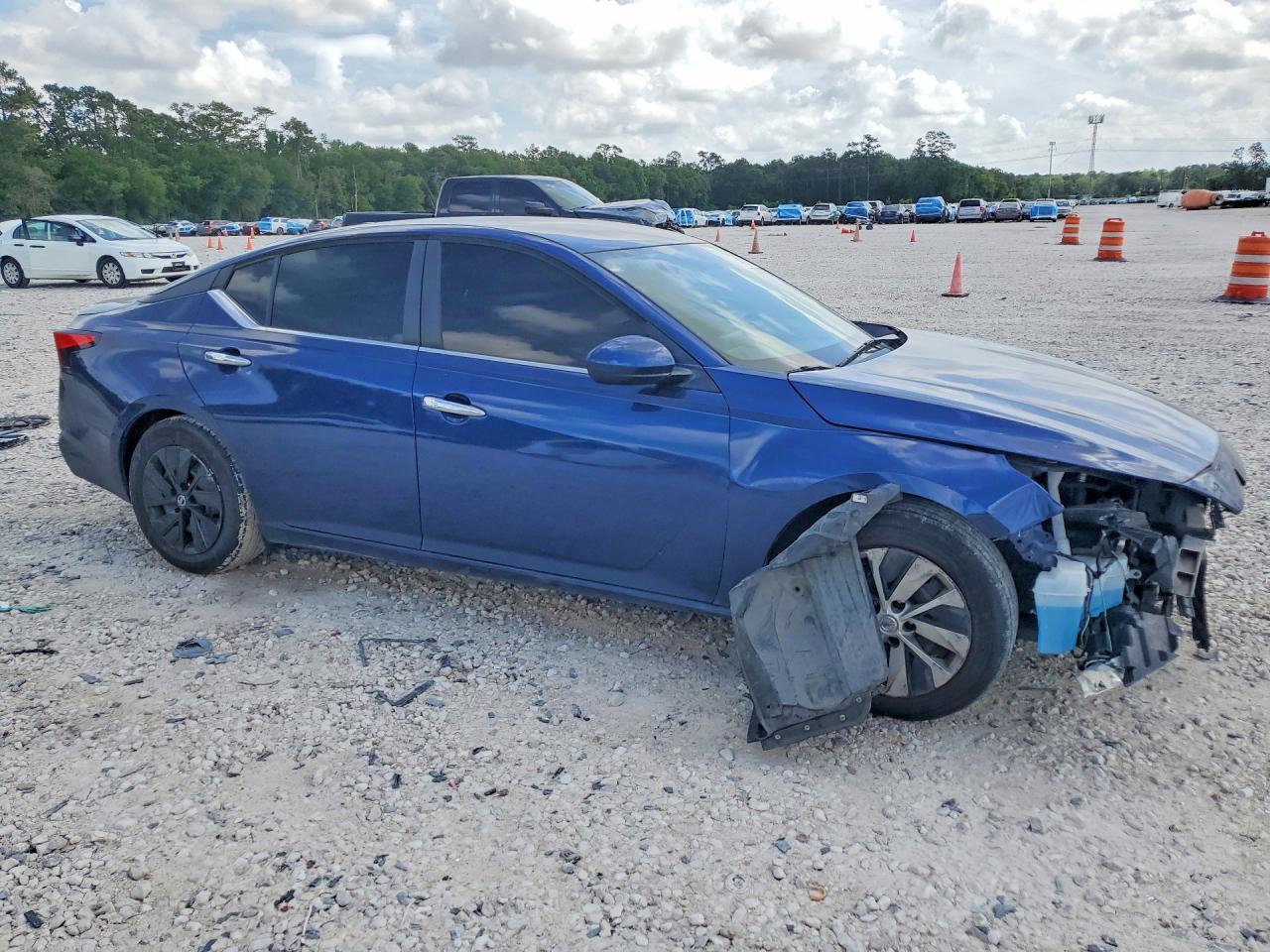 2019 Nissan Altima 2.5 S - Фото 4