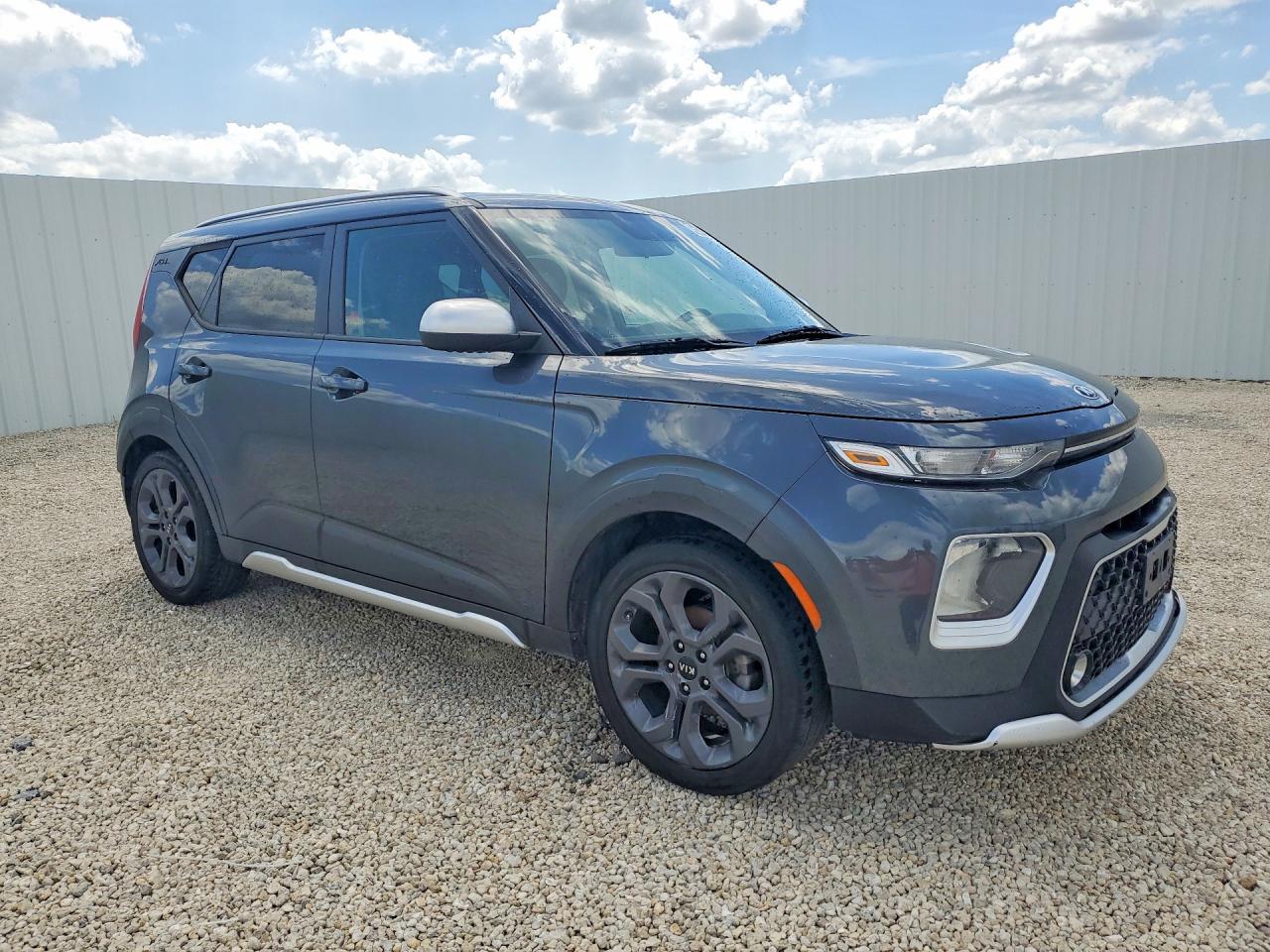 2020 Kia Soul X-Line - Image 4