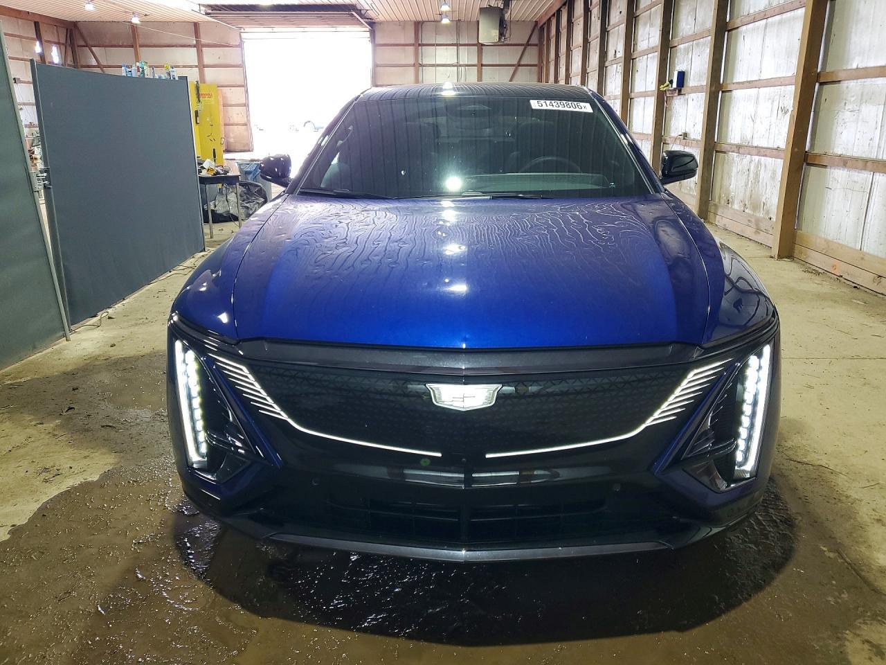 2025 Cadillac Lyriq Sport - Фото 5