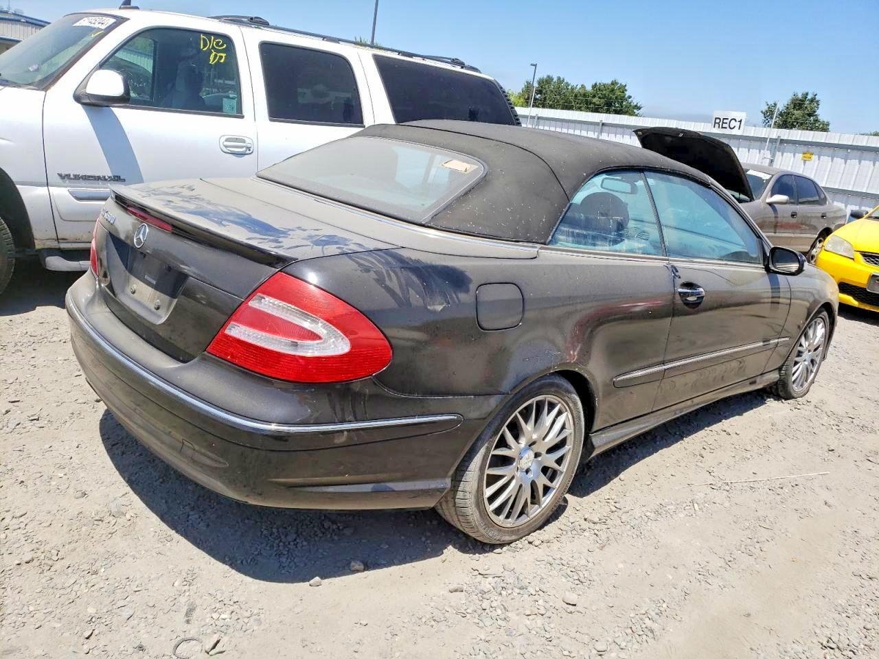 2005 Mercedes-Benz Clk 500 - Image 3
