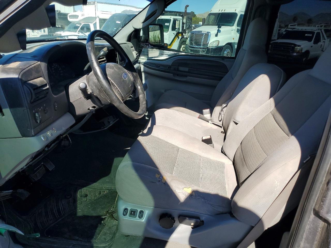 2007 Ford F250 Super Duty - Image 7