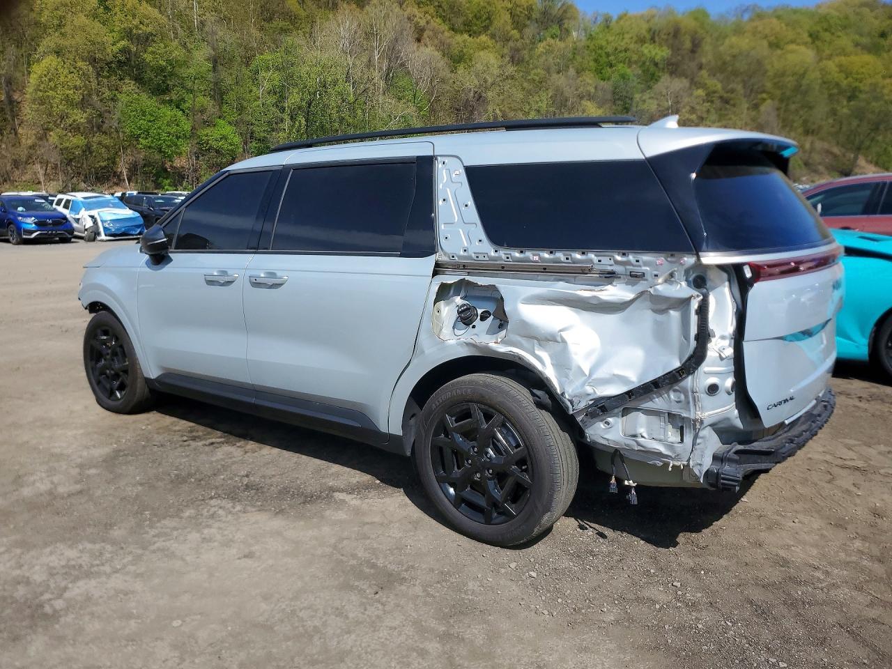 2025 Kia Carnival Hybrid Sx - Image 2