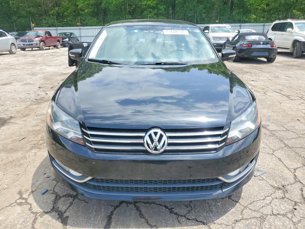 2015 Volkswagen Passat S - Фото 5