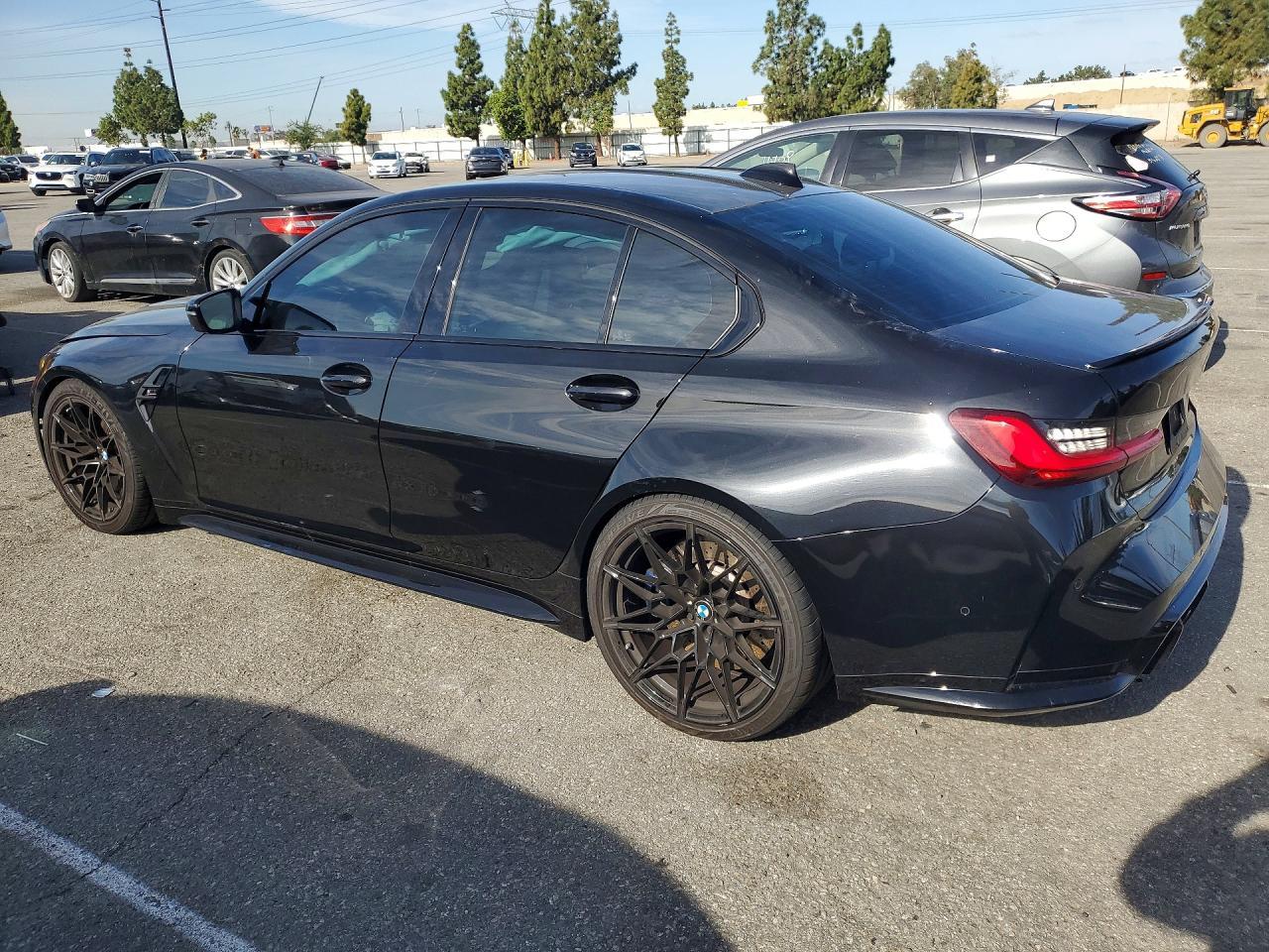 2022 BMW M3 Competition - Фото 2