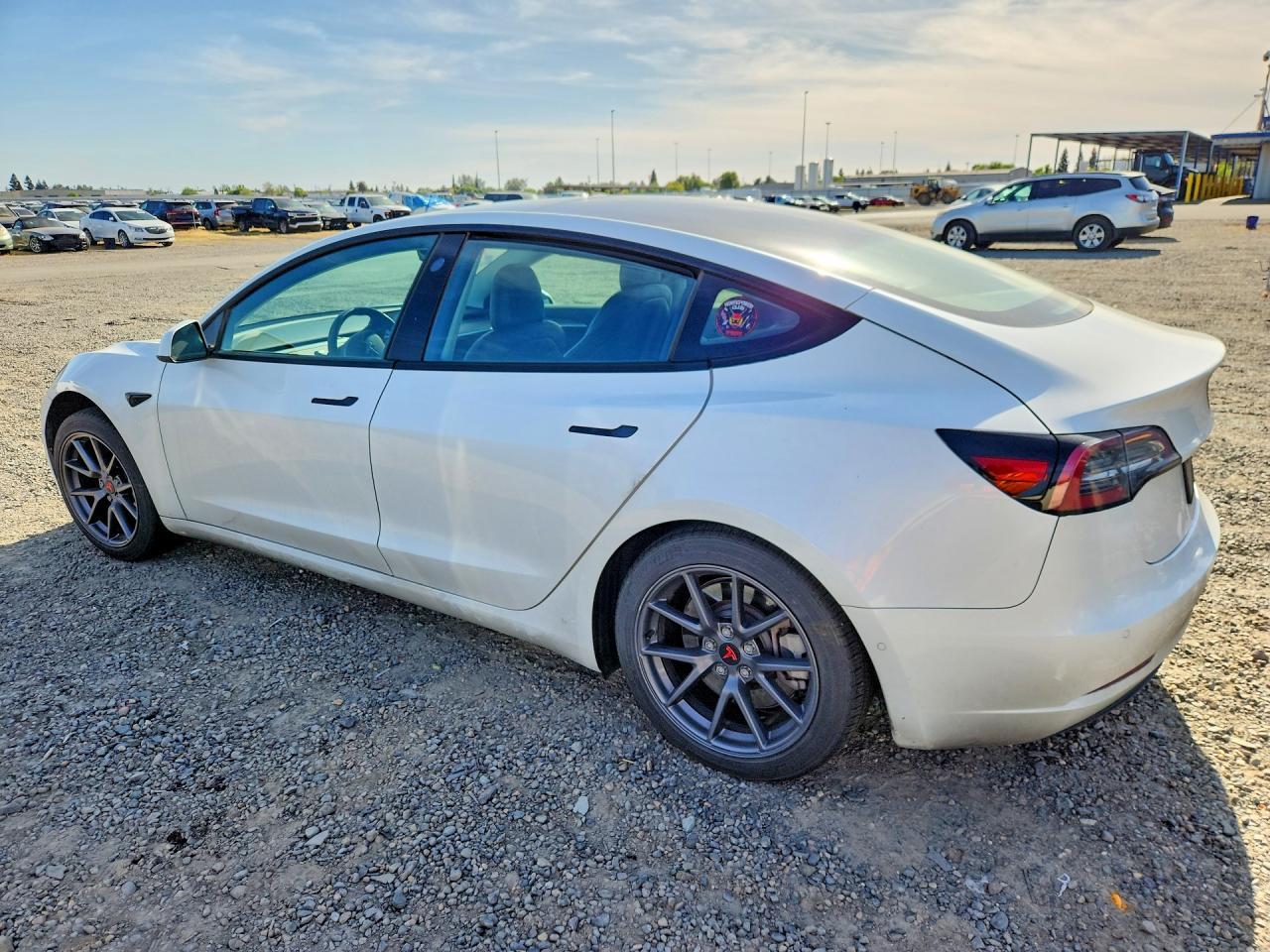 2021 Tesla Model 3 - Image 2