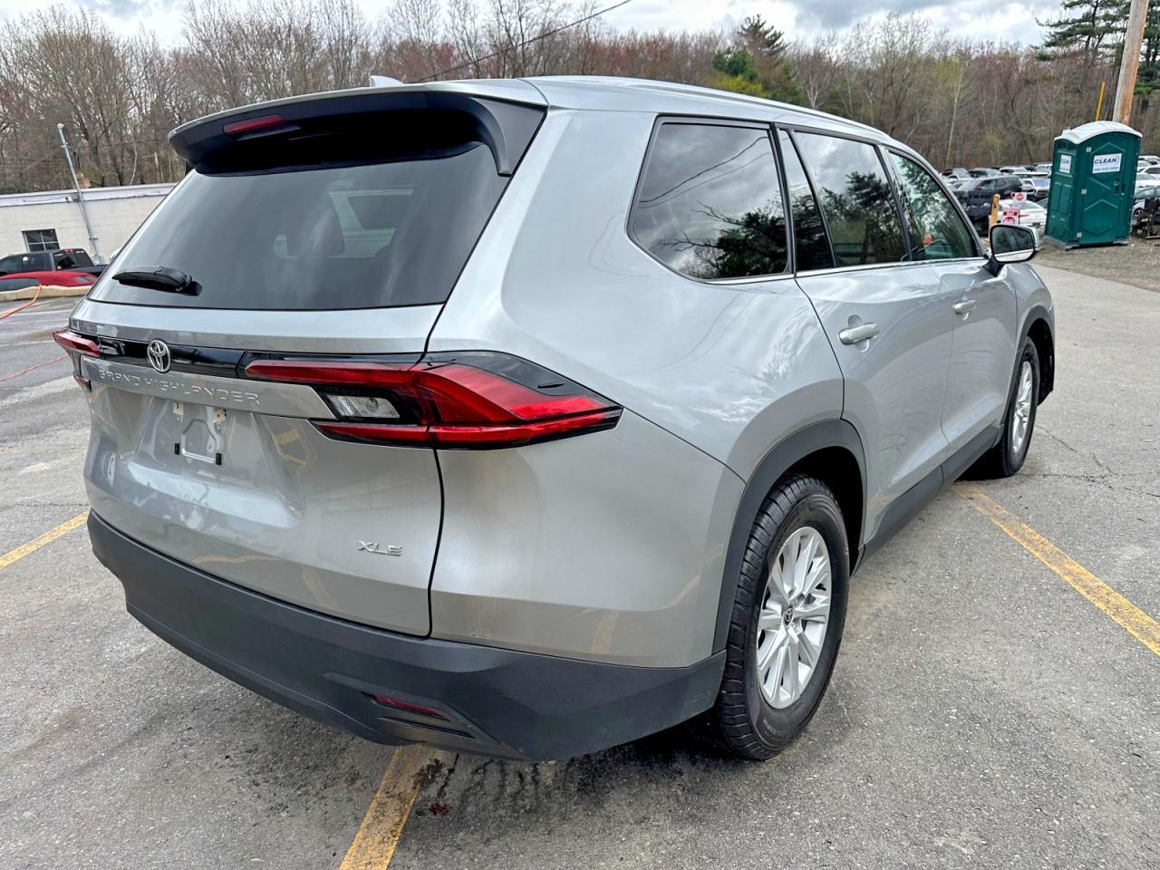 2025 Toyota Grand Highlander Xle - Фото 3