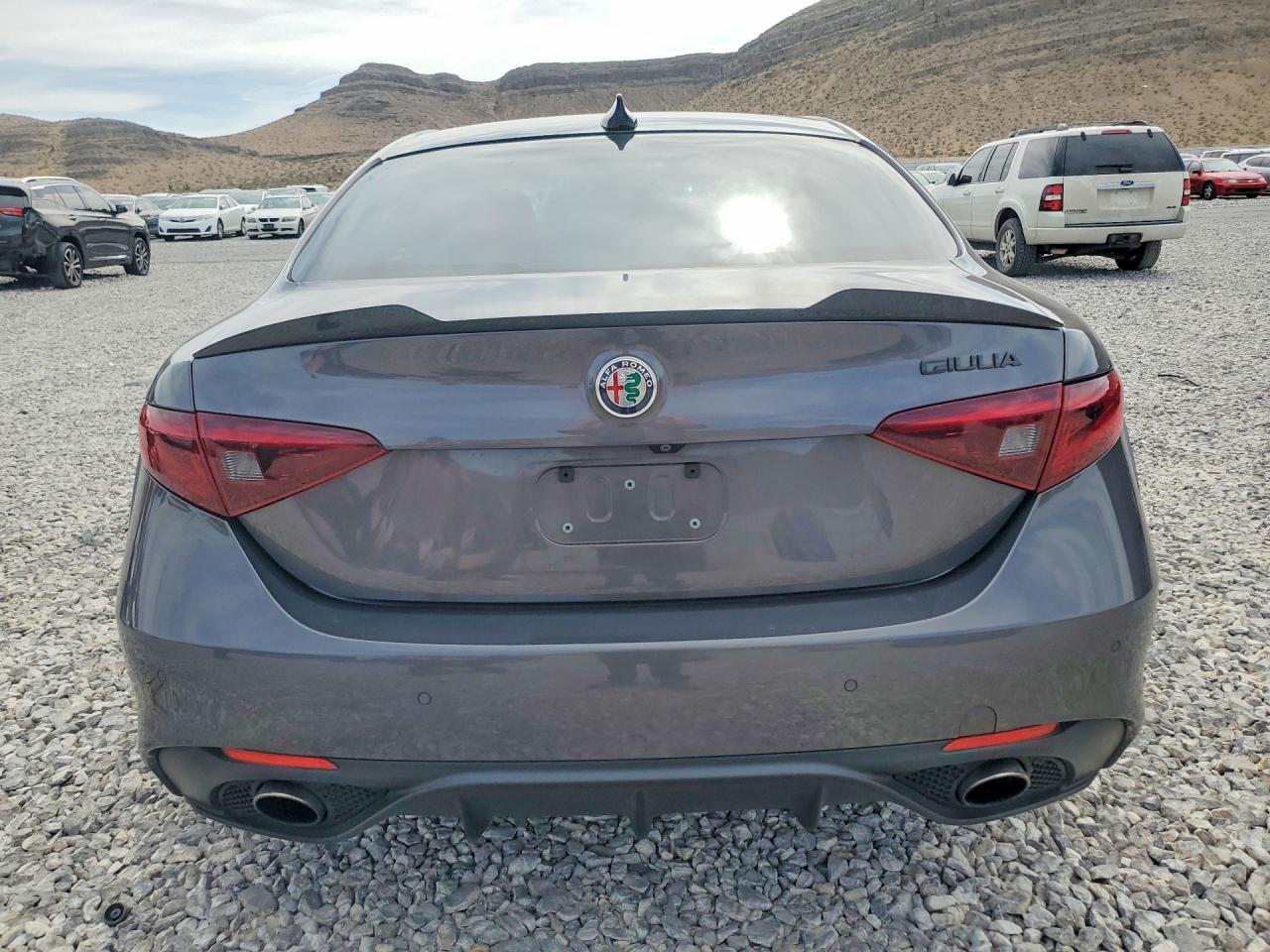 2018 Alfa Romeo Giulia Ti - Фото 6