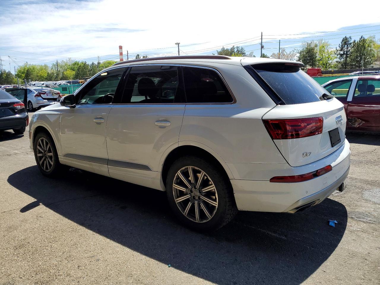 2017 Audi Q7 Prestige - Image 2