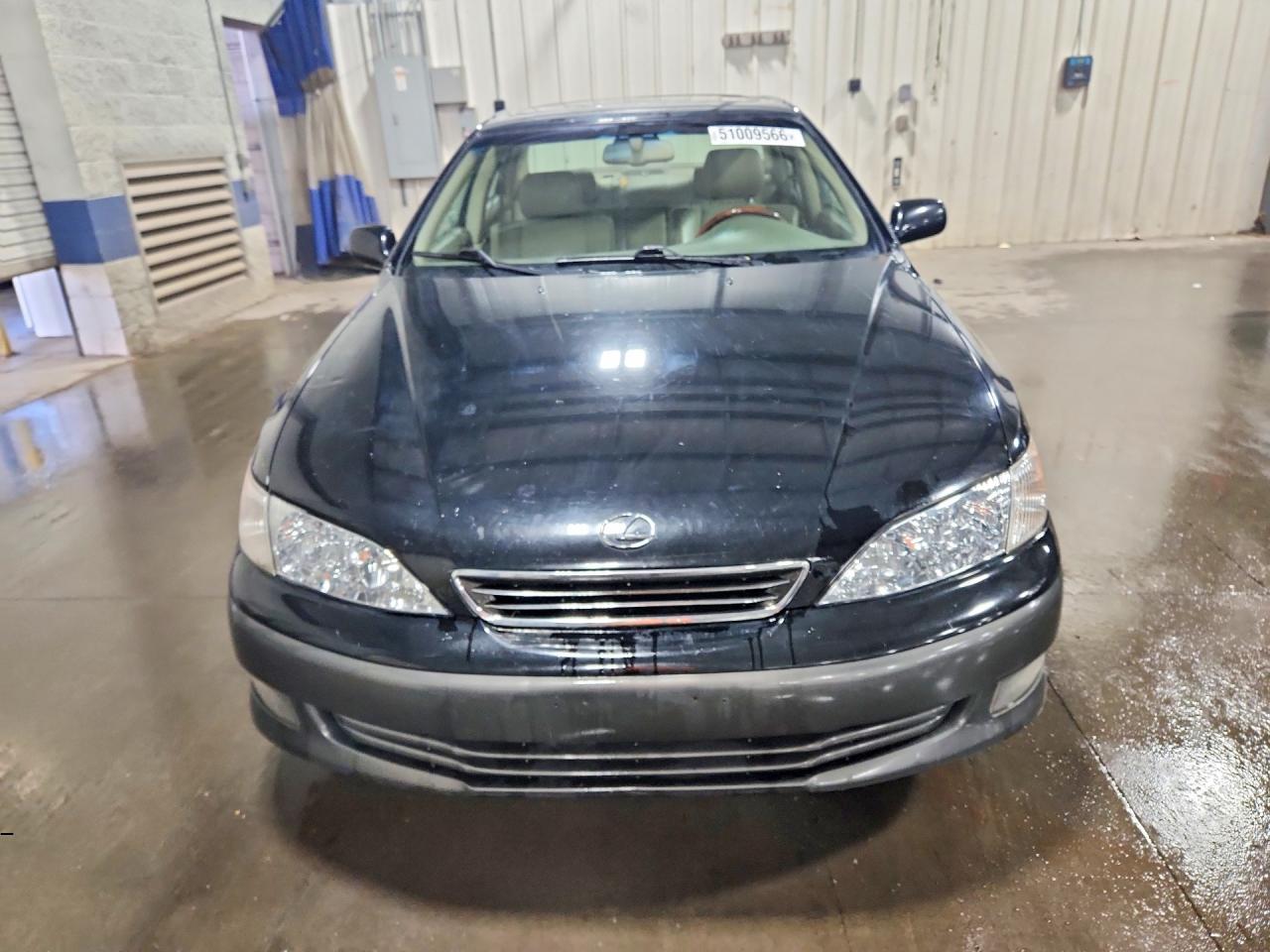 2001 Lexus Es 300 - Image 5