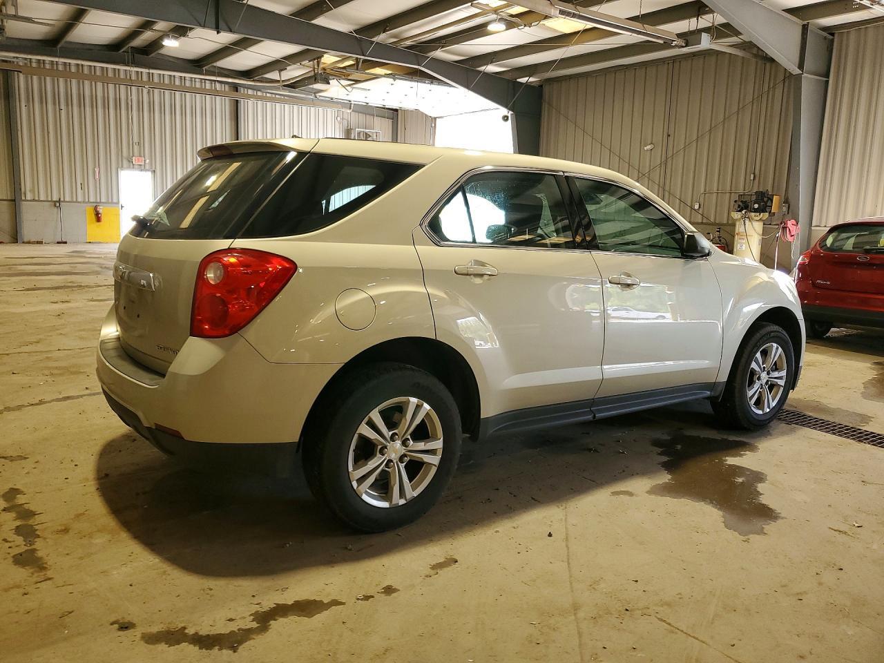 2014 Chevrolet Equinox Ls - Фото 3