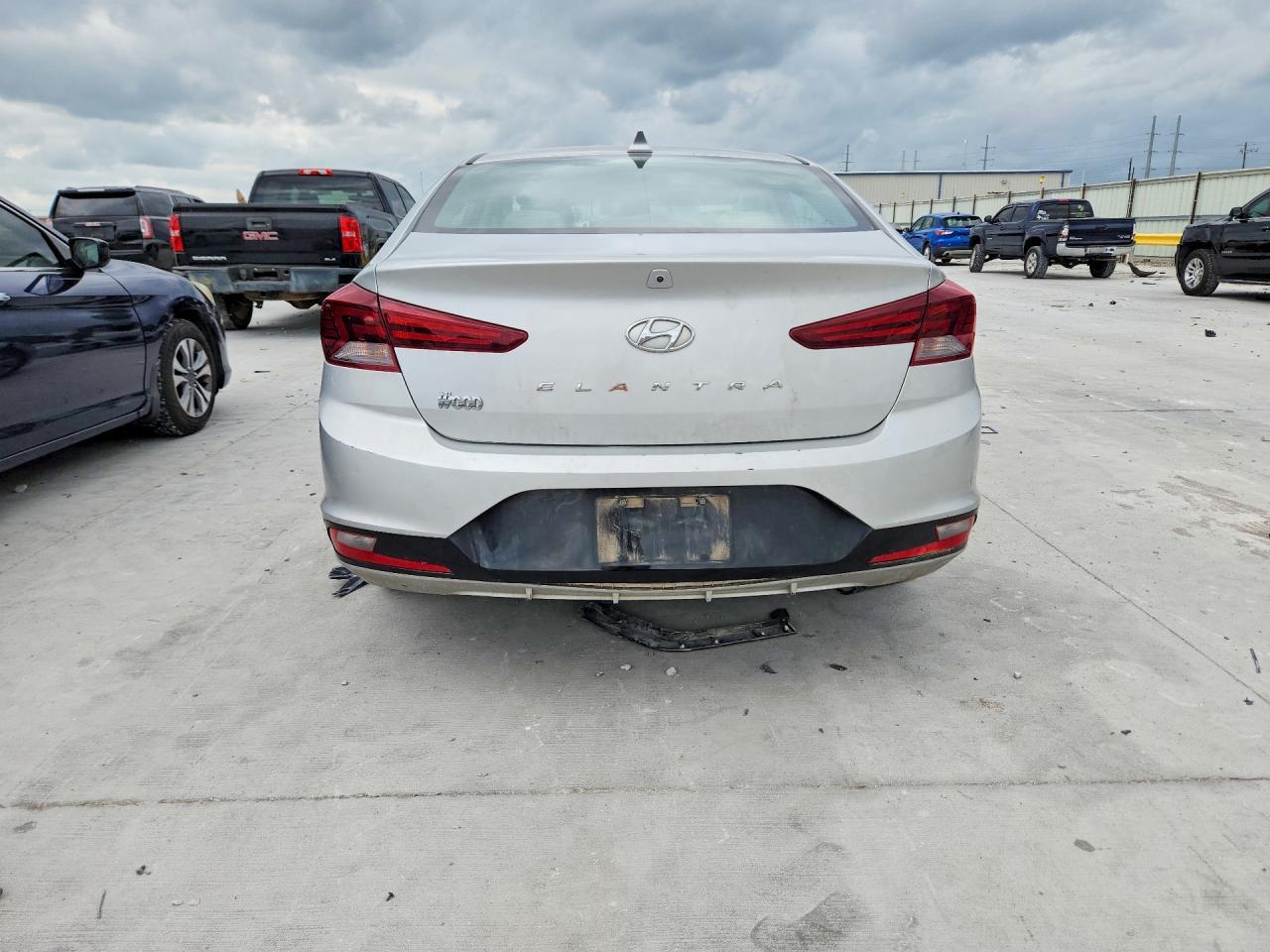 2019 Hyundai Elantra Value Edition - Фото 6