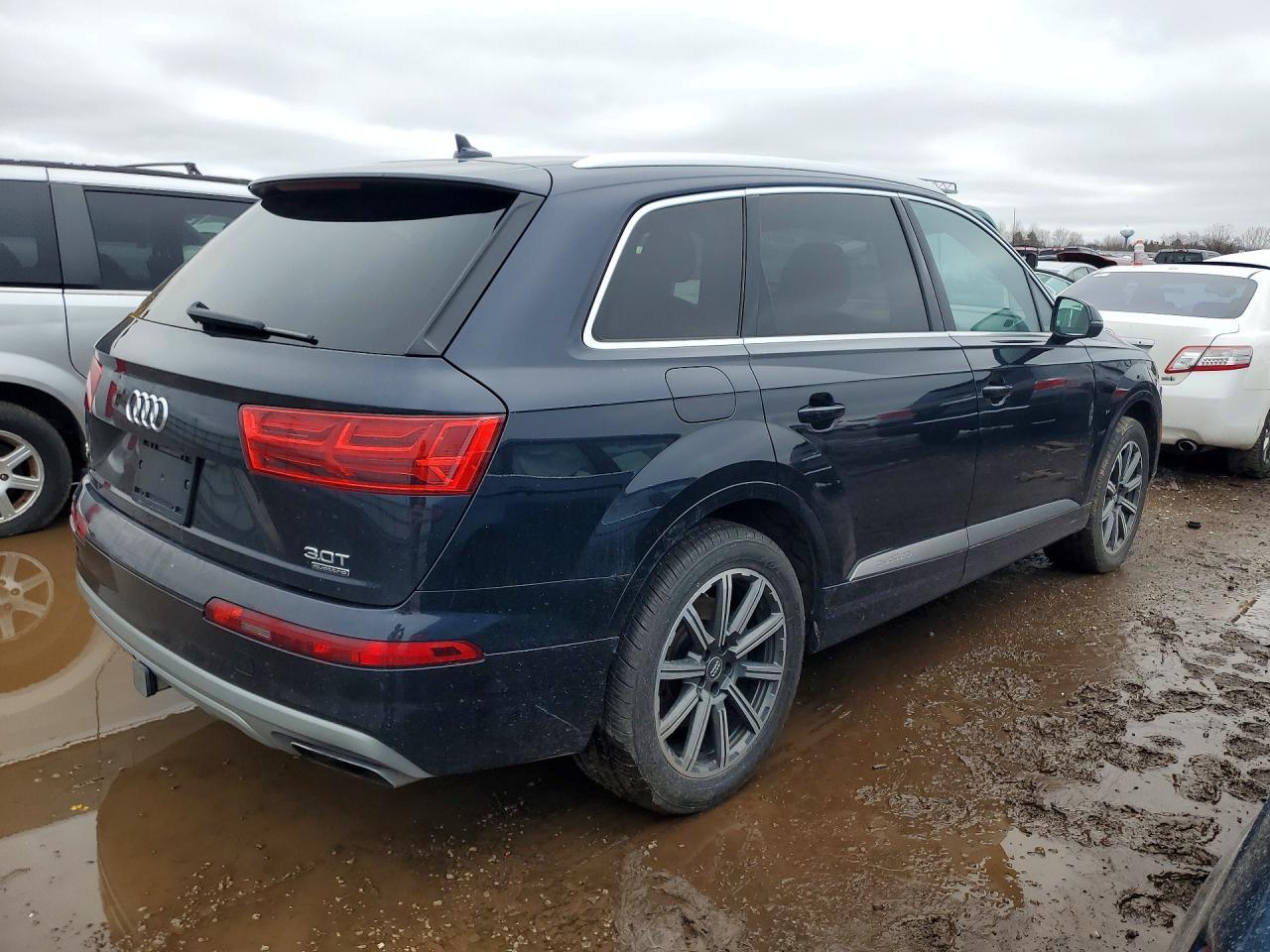 2017 Audi Q7 Premium Plus - Фото 3