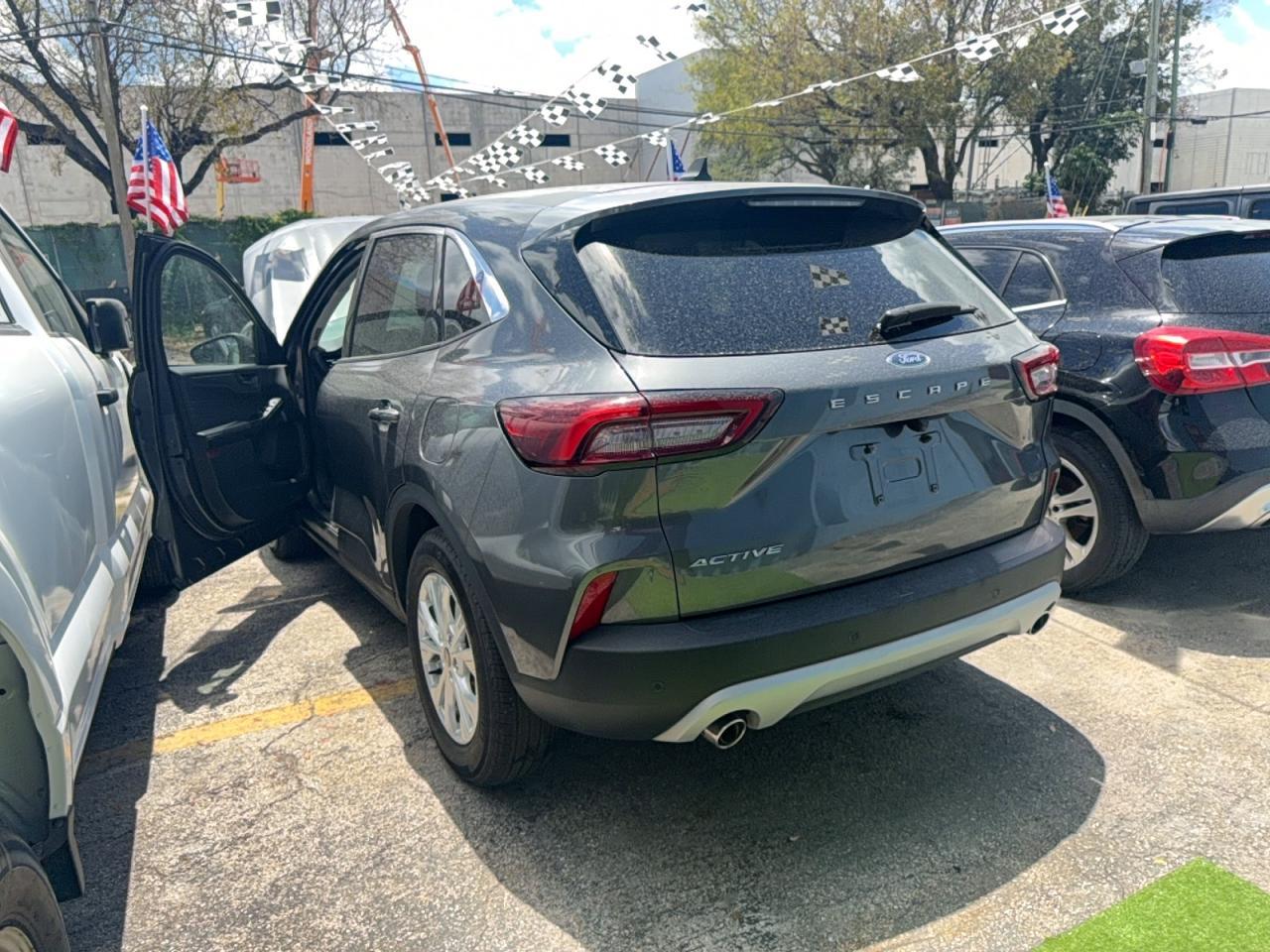 2024 Ford Escape Active - Фото 3