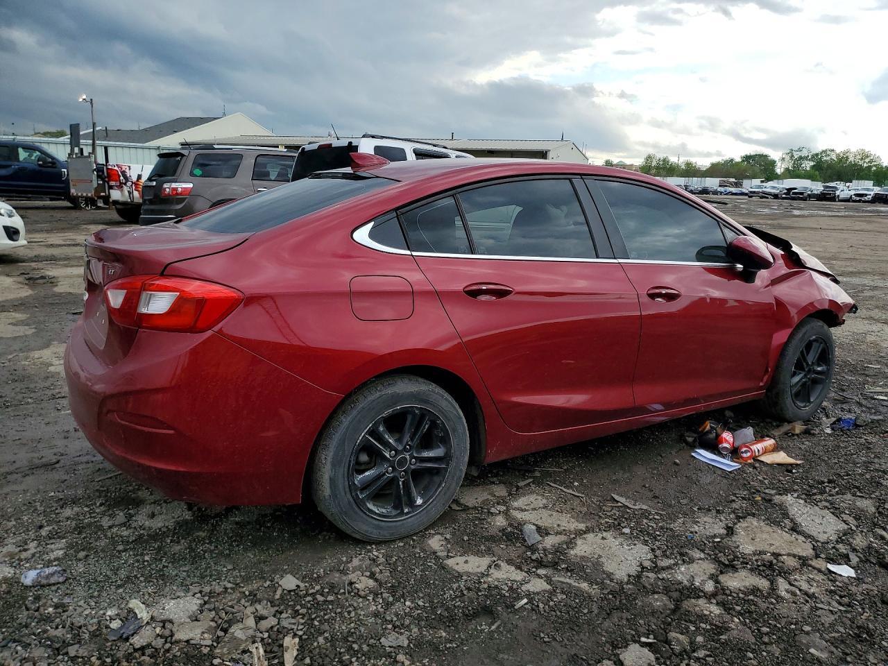 2017 Chevrolet Cruze Lt - Фото 3