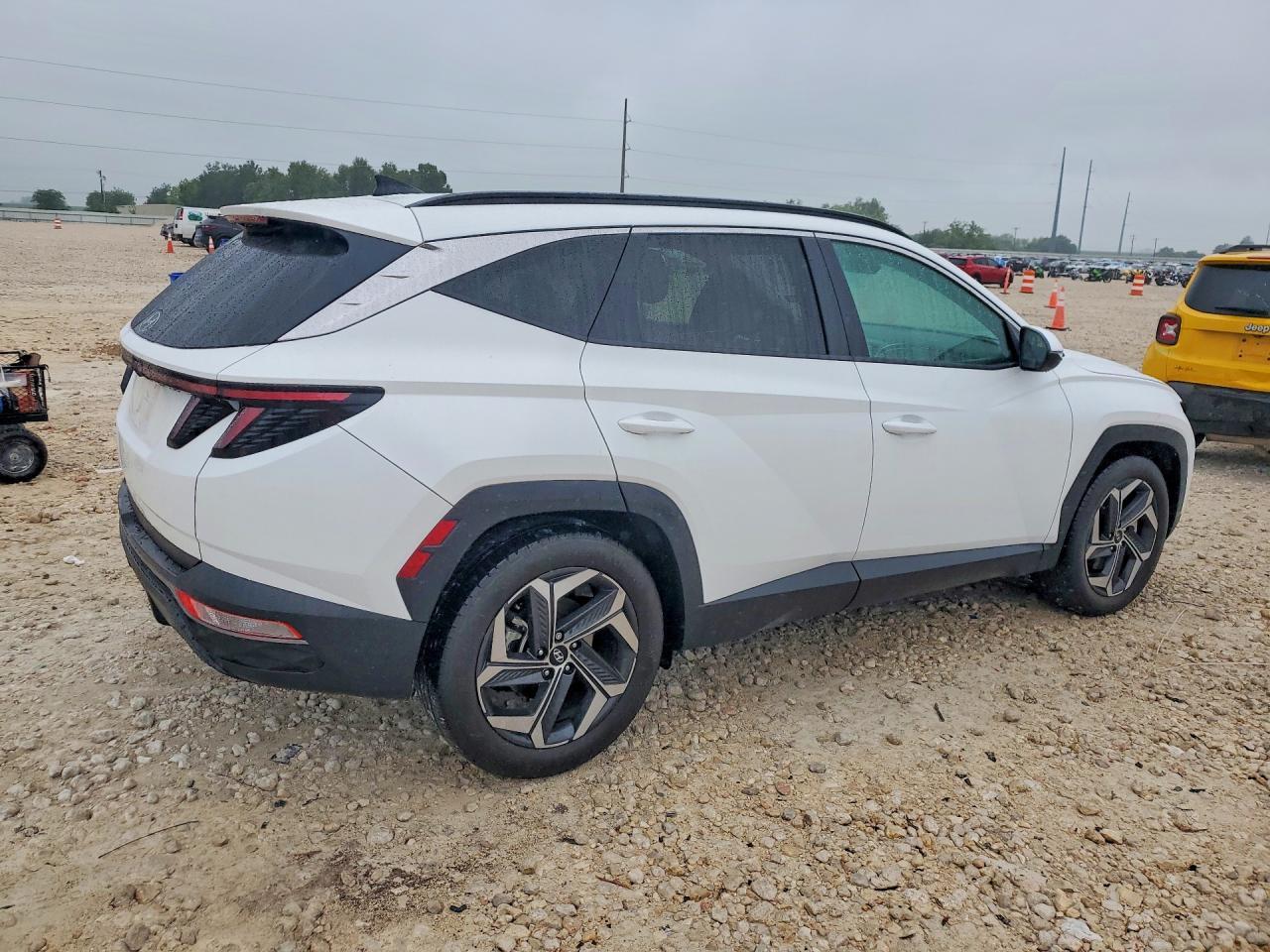 2024 Hyundai Tucson Sel - Image 3