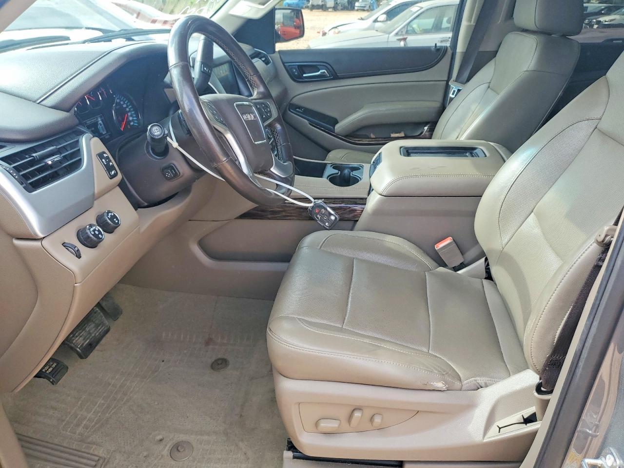 2018 GMC Yukon Slt - Image 7