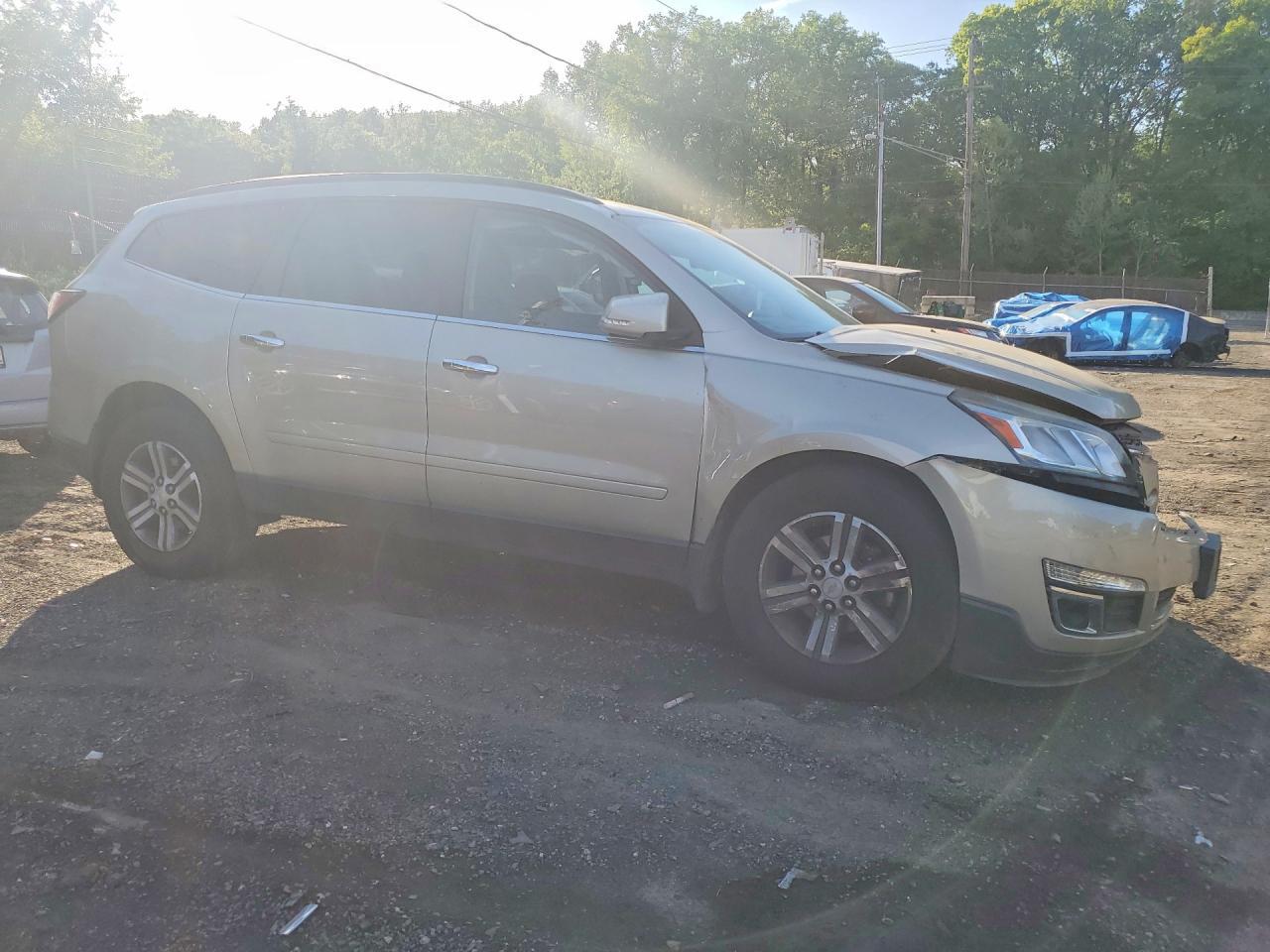 2016 Chevrolet Traverse Lt - Фото 4