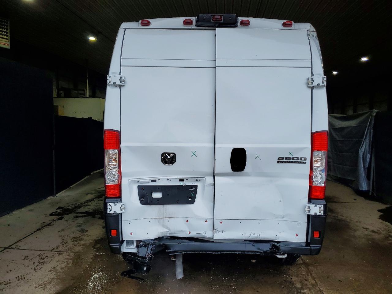 2023 Ram Promaster 2500 Delivery Van - Image 6