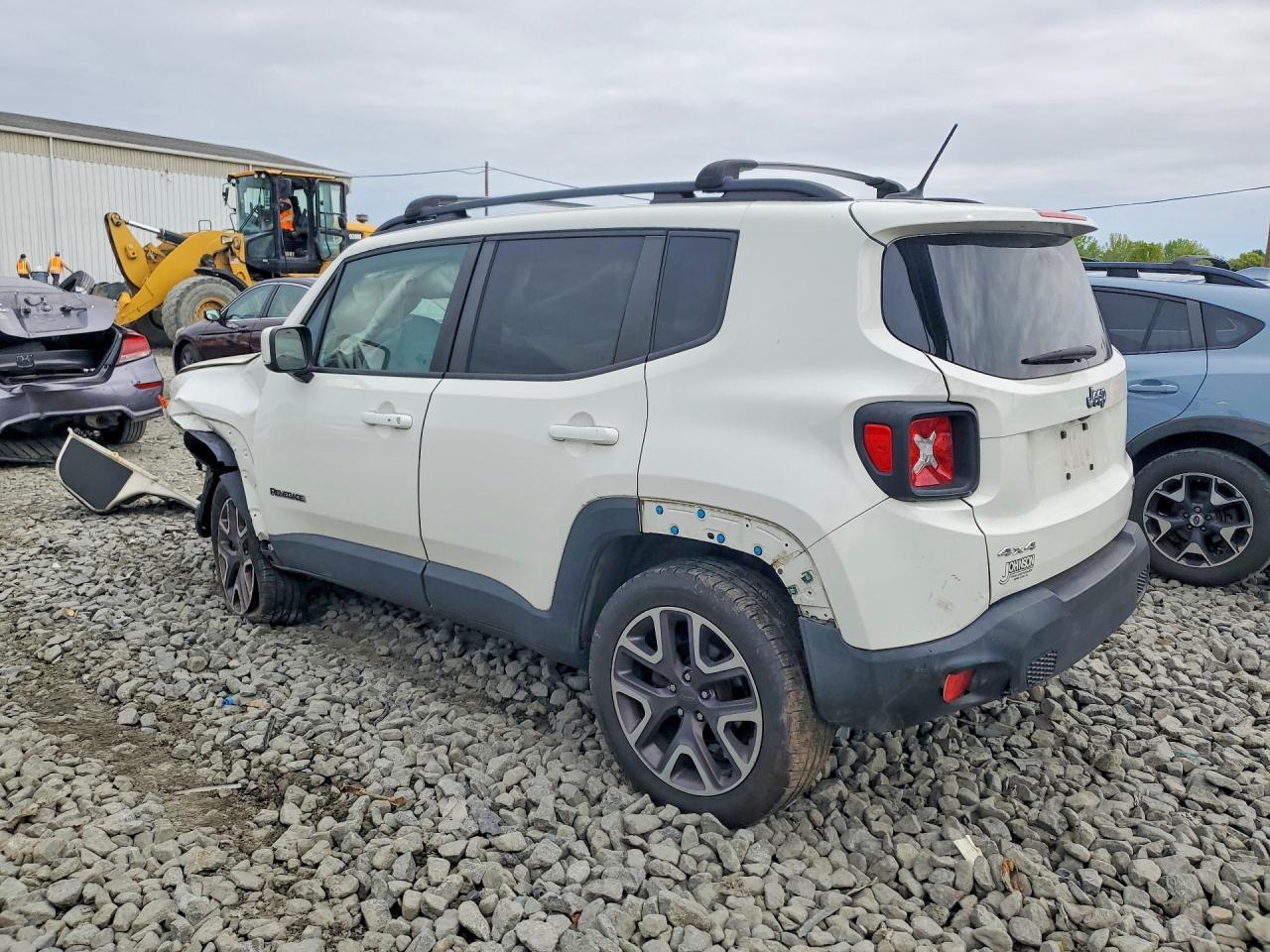 2016 Jeep Renegade Latitude - Фото 2