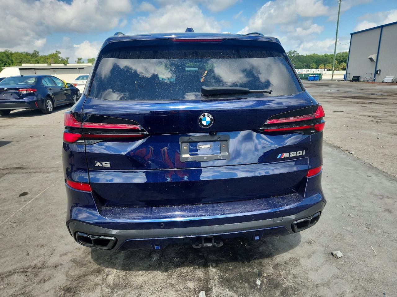 2024 BMW X5 M60I - Фото 6