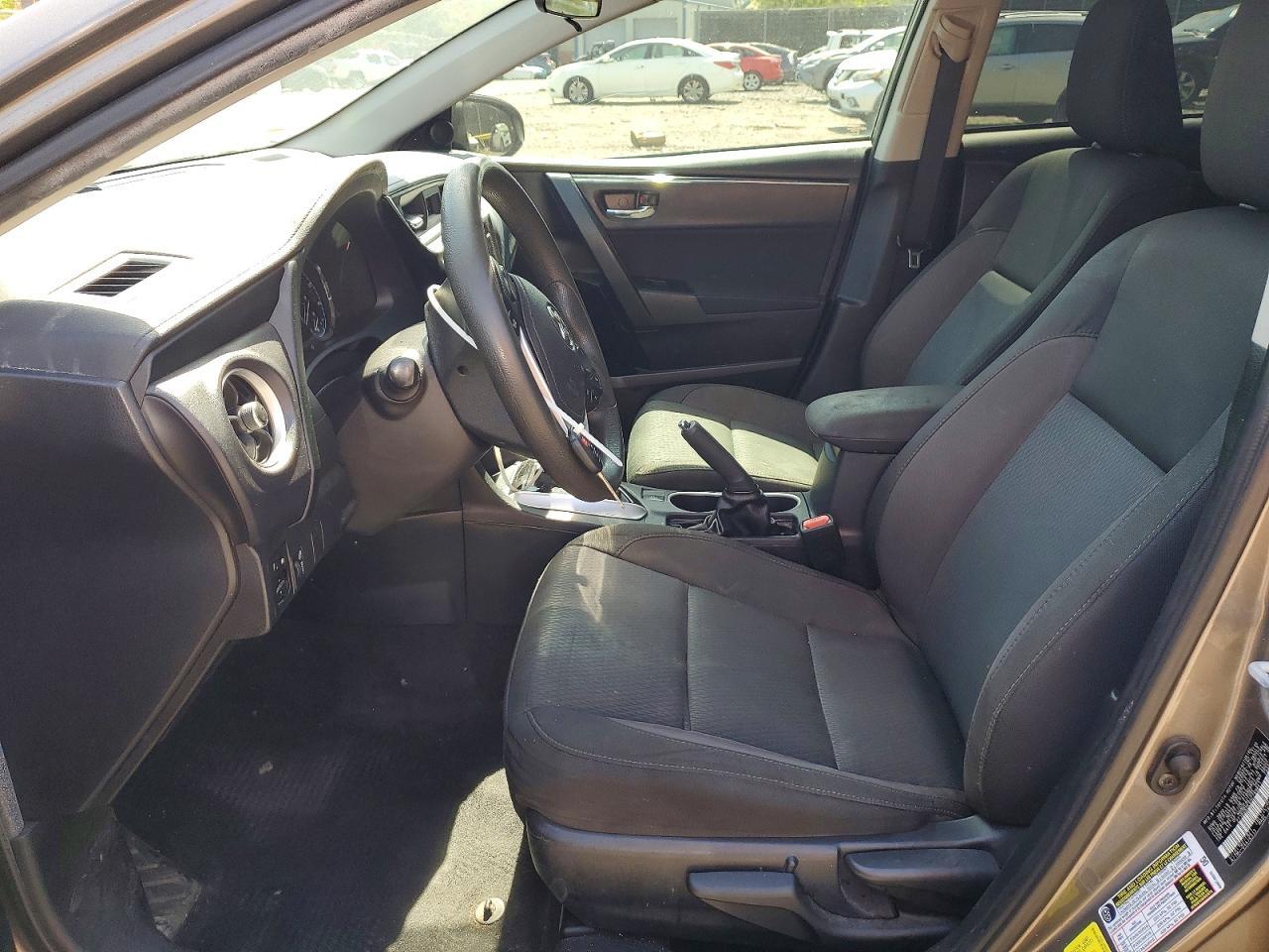 2017 Toyota Corolla Le - Фото 7