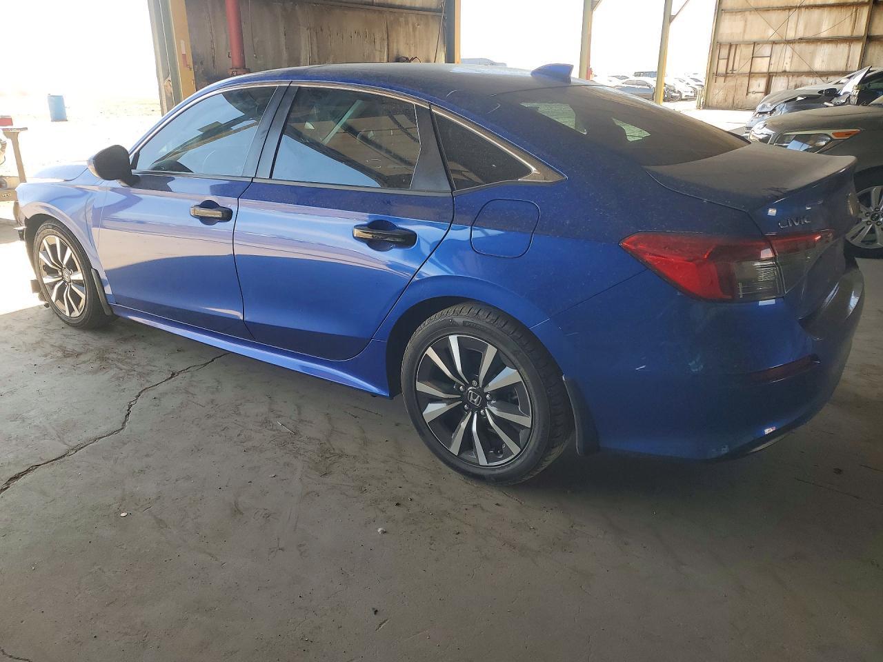 2022 Honda Civic Ex - Image 2